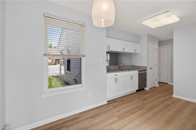 3711 Whitechapel ARCH, Chesapeake, VA 23321