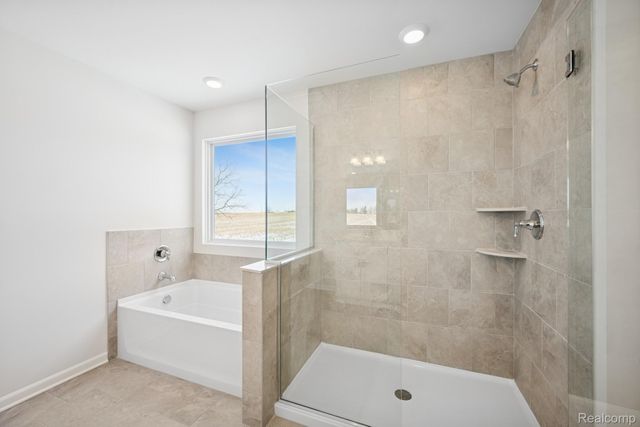 27108 Silo Drive, Saline, MI 48176