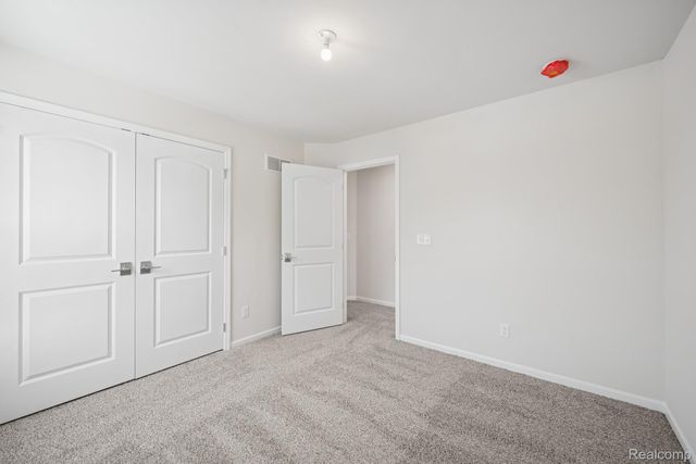 27108 Silo Drive, Saline, MI 48176