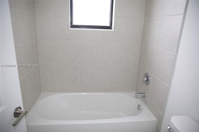 5001 Peacock Way 5001, Dania Beach, FL 33312