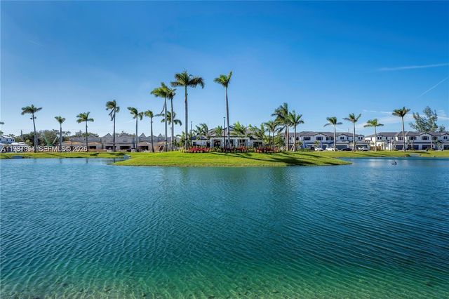 5001 Peacock Way 5001, Dania Beach, FL 33312