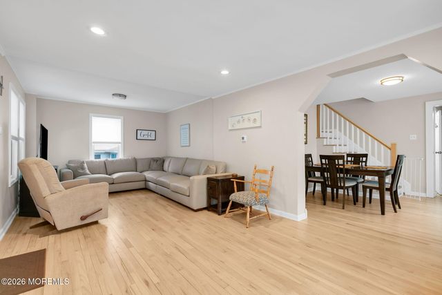 29 Tindall Road, Middletown, NJ 07748