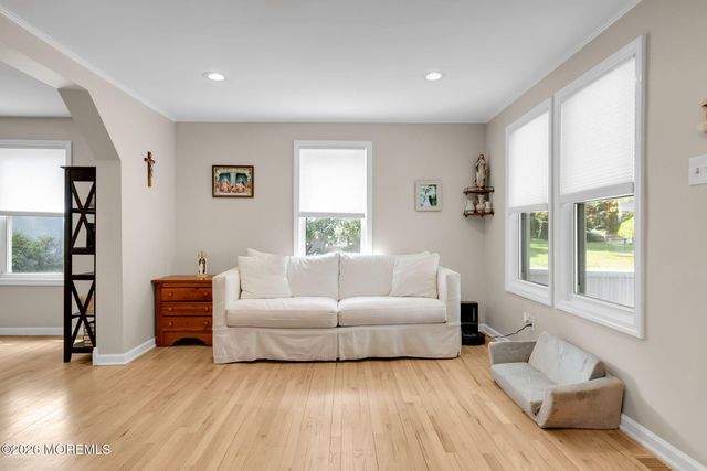 29 Tindall Road, Middletown, NJ 07748