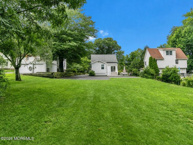 29 Tindall Road, Middletown, NJ 07748