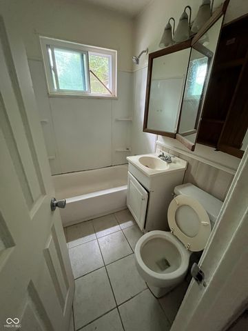 2594 Saint Paul Street, Indianapolis, IN 46203