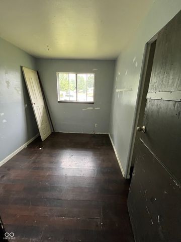2594 Saint Paul Street, Indianapolis, IN 46203