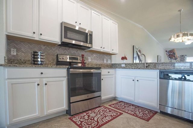 5557 PALMER CIRCLE 205, Bradenton, FL 34211