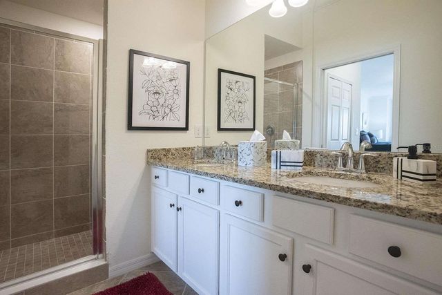 5557 PALMER CIRCLE 205, Bradenton, FL 34211