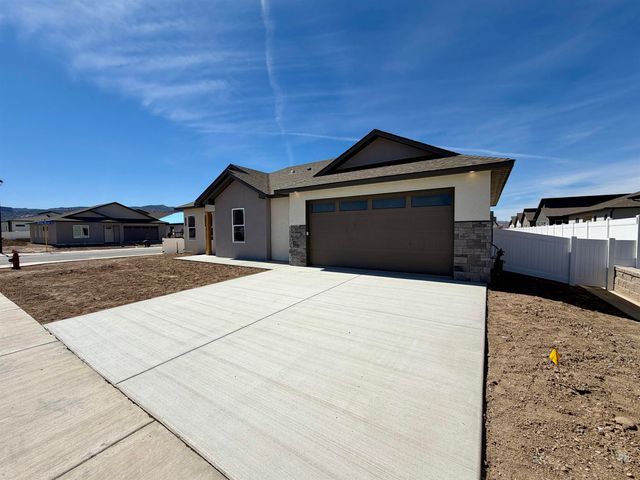 1743 Rusty Rivet Road, Fruita, CO 81521