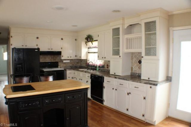 259 Chatham Road, Mount Airy, NC 27030