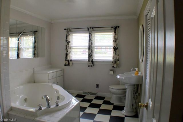 259 Chatham Road, Mount Airy, NC 27030