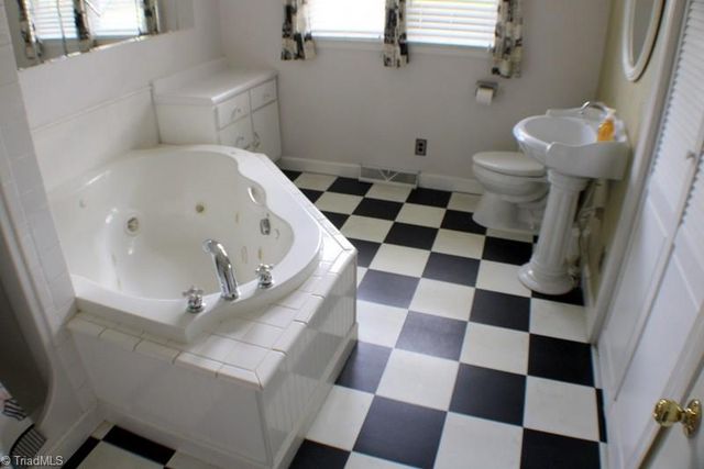 259 Chatham Road, Mount Airy, NC 27030