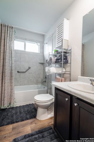14718 Fronted Goose, San Antonio, TX 78253