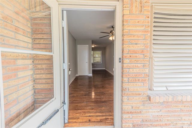 124 N Washington Street, Texas City, TX 77591