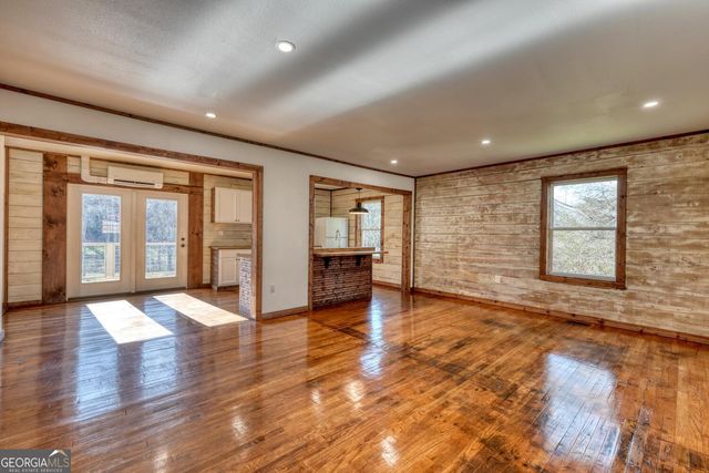 734 Bell Creek Road, Hiawassee, GA 30546