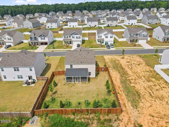 269 Blue Aspen Drive, Fuquay Varina, NC 27526
