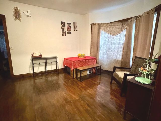 3424 W 64th Place, Chicago, IL 60629