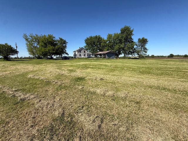 4883 N 19000 Road W, Gardner, IL 60424