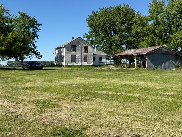 4883 N 19000 Road W, Gardner, IL 60424