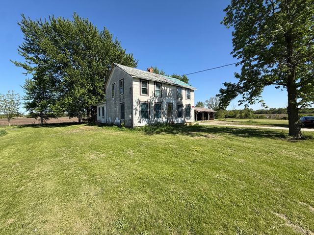 4883 N 19000 Road W, Gardner, IL 60424