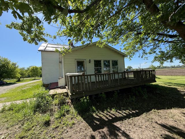 4883 N 19000 Road W, Gardner, IL 60424