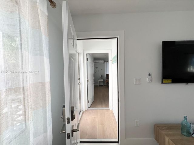 312 Elm St, Hollywood, FL 33019