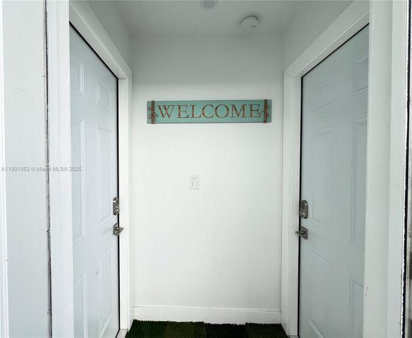 312 Elm St, Hollywood, FL 33019