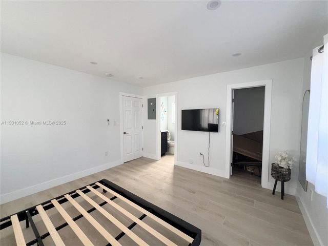 312 Elm St, Hollywood, FL 33019