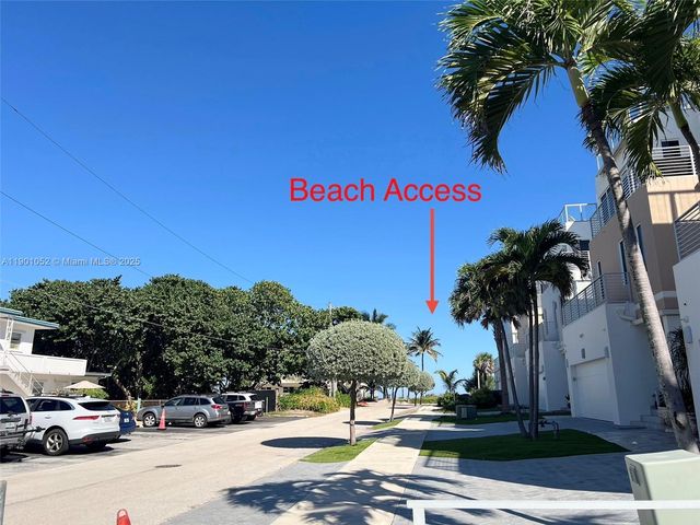 312 Elm St, Hollywood, FL 33019