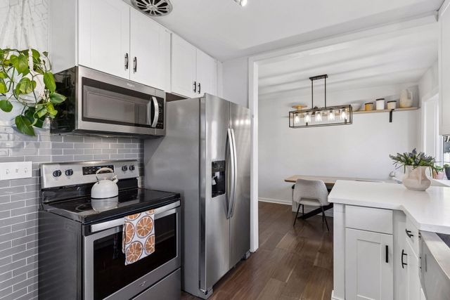 3029 Texas Avenue S, Saint Louis Park, MN 55426