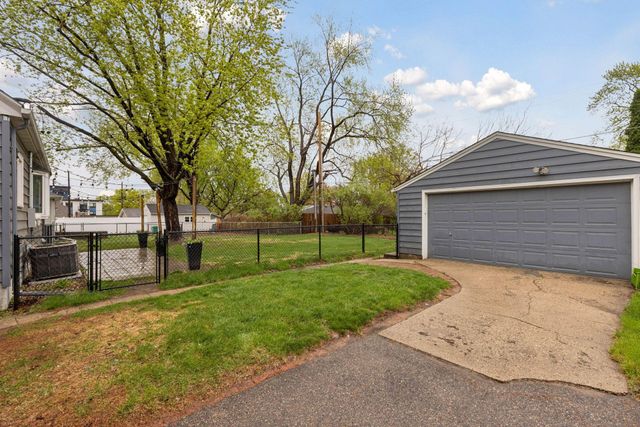 3029 Texas Avenue S, Saint Louis Park, MN 55426