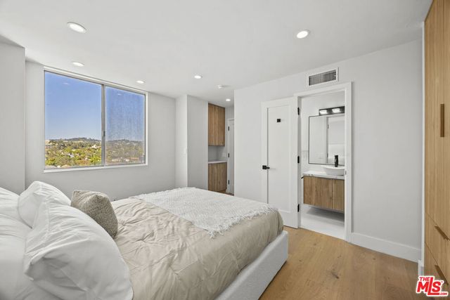 10747 Wilshire Boulevard 1107, Los Angeles, CA 90024