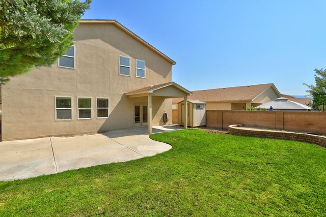 7108 Tree Line Avenue NW, Albuquerque, NM 87114