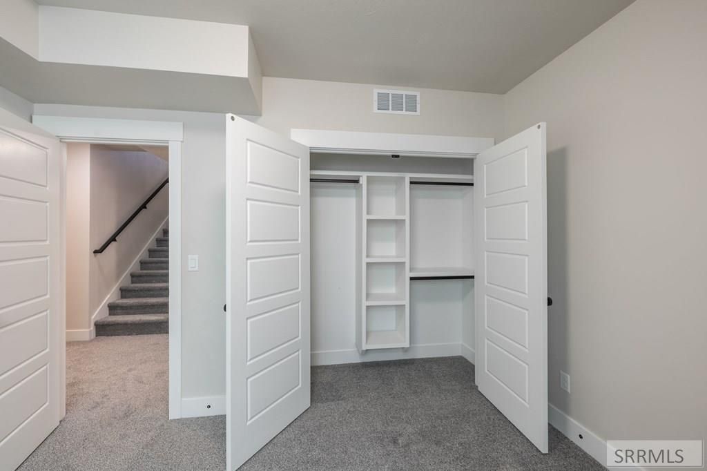 Image 30 of property listing at 676 Idaho Avenue, Sugar City, ID 83448