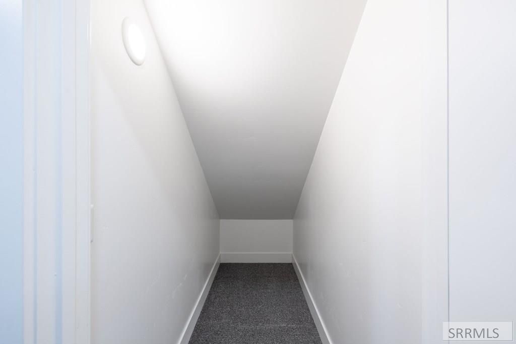 Image 35 of property listing at 676 Idaho Avenue, Sugar City, ID 83448