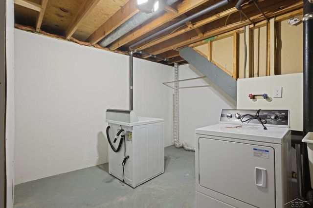 4518 Hancock Drive, Midland, MI 48462