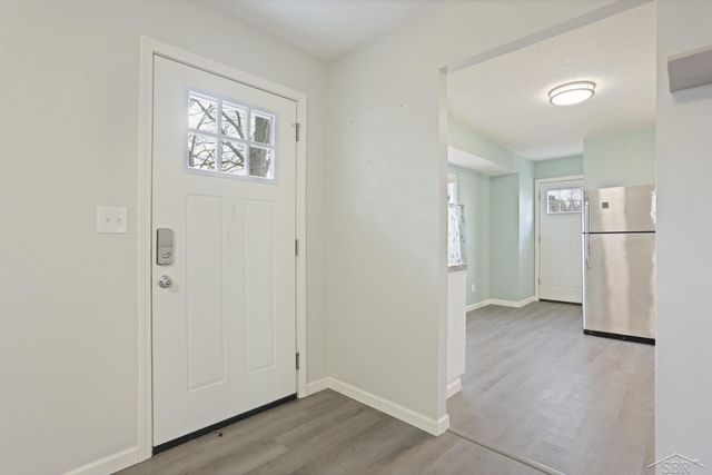 4518 Hancock Drive, Midland, MI 48462