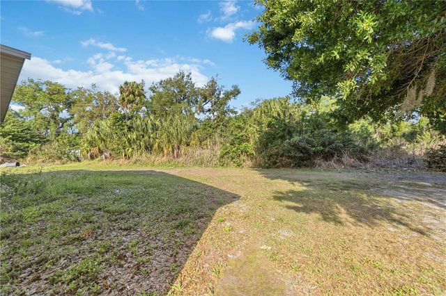 2615 9TH AVE. DRIVE E., Palmetto, FL 34221