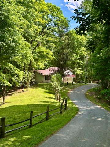 439 Eagles Bluff Road, Monticello, KY 42633