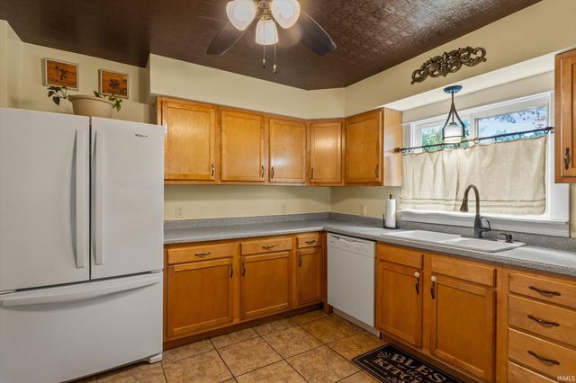 822 Laurel Street, Elkhart, IN 46514