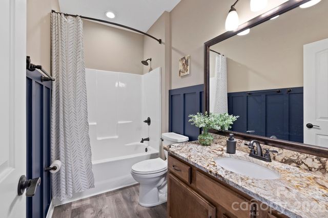 16 Enchanted Oak Lane, Alexander, NC 28701