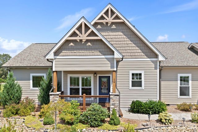 16 Enchanted Oak Lane, Alexander, NC 28701