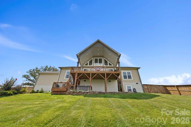 16 Enchanted Oak Lane, Alexander, NC 28701