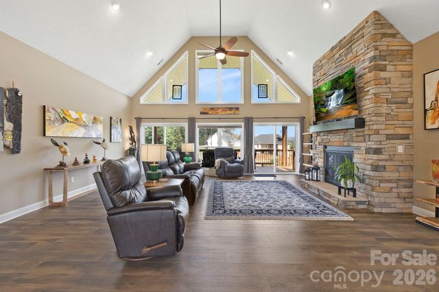 16 Enchanted Oak Lane, Alexander, NC 28701