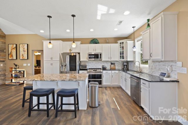 16 Enchanted Oak Lane, Alexander, NC 28701