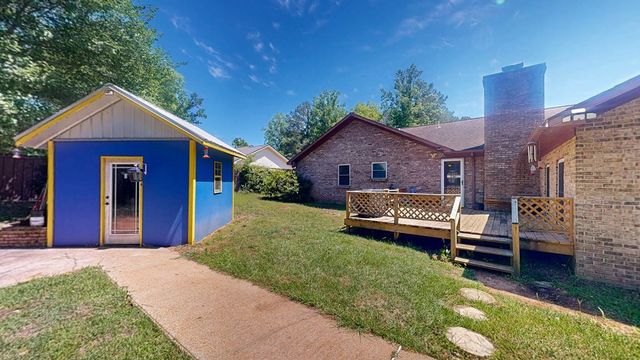 107 Bartlet Lane, Dothan, AL 36305