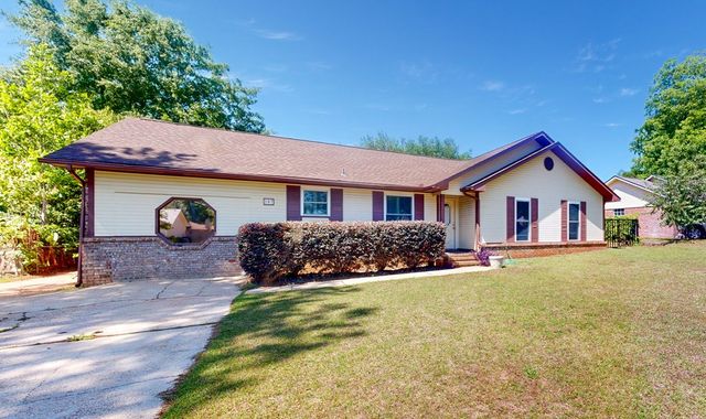 107 Bartlet Lane, Dothan, AL 36305