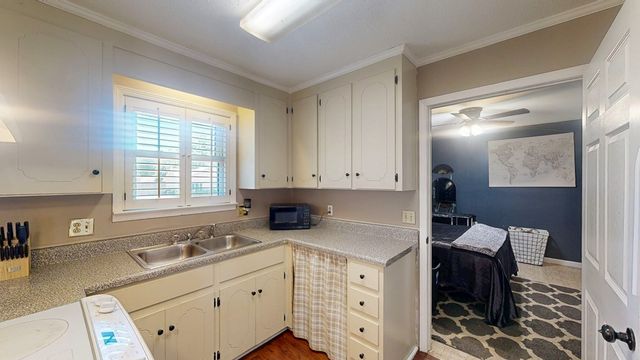 107 Bartlet Lane, Dothan, AL 36305