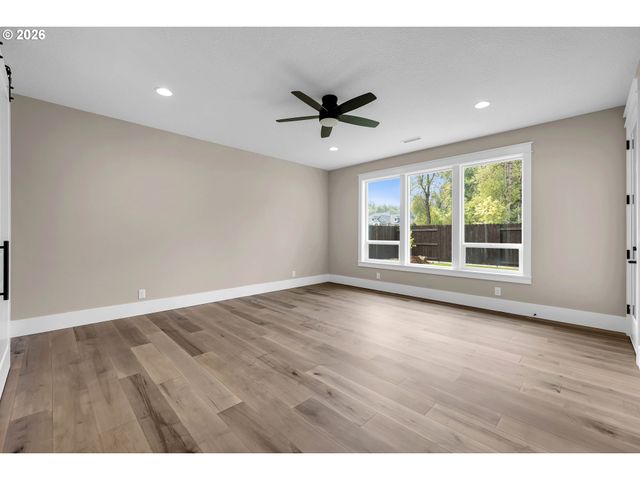 16029 Ne 180TH St, Brush Prairie, WA 98606