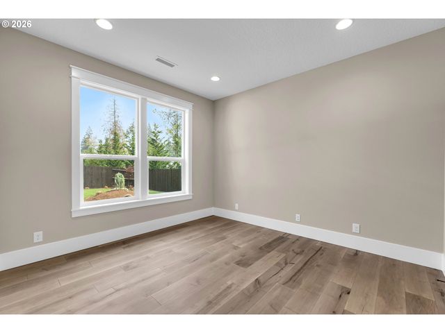 16029 Ne 180TH St, Brush Prairie, WA 98606